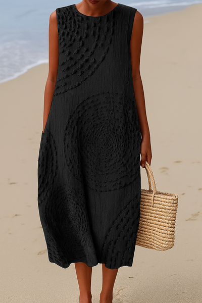 Addison | Sleeveless midi dress  Simple elegance for summer days